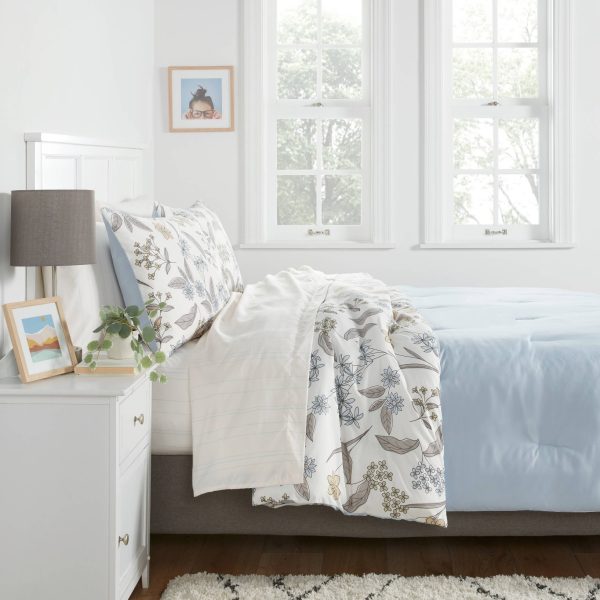 Printed Comforter Set - Room Essentials™ - Image 9