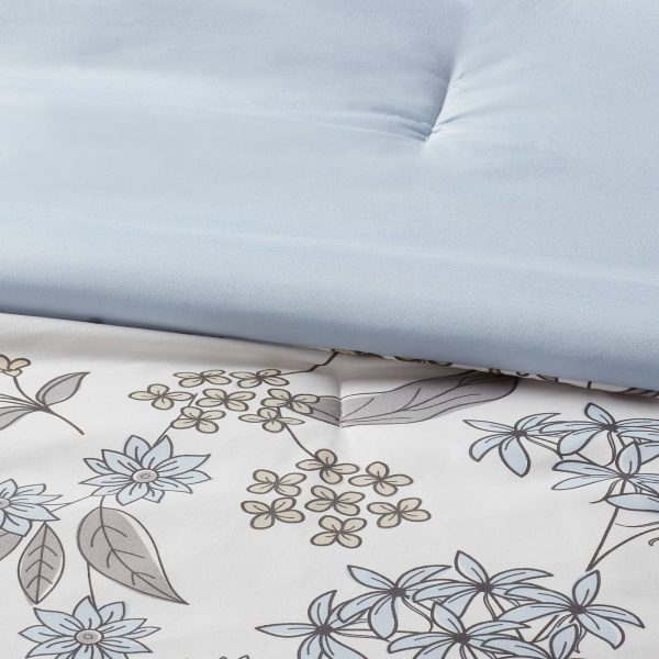 Printed Comforter Set - Room Essentials™ - Image 10