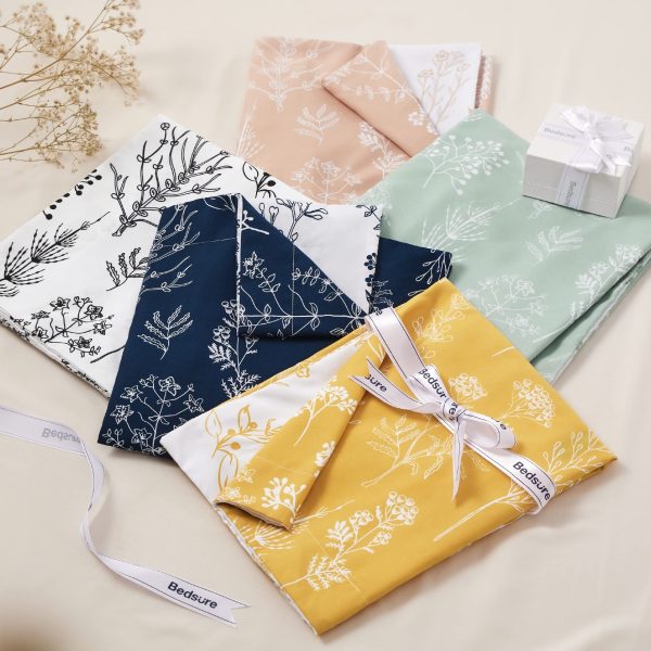 Bedsure | 2/3 Pcs Floral Printed Reversible Comforter Set with Soft Designed Plants Pattern Bedding Set - Image 110