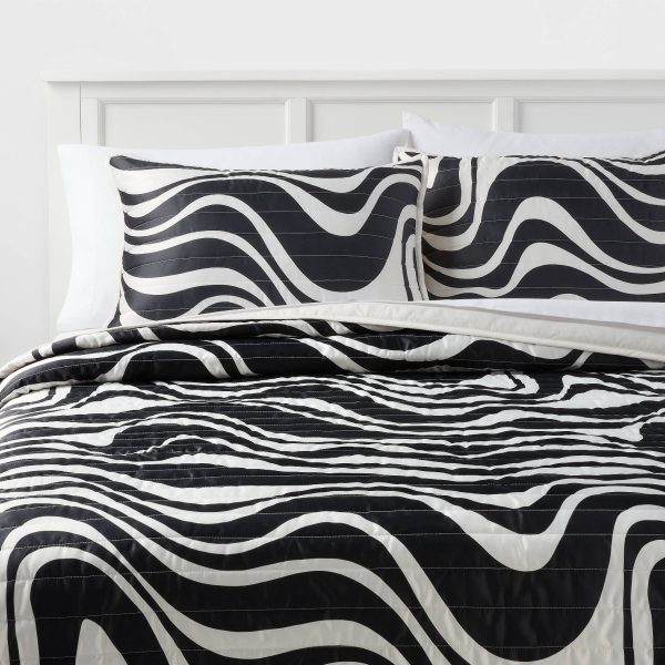 Satin Quilt - Room Essentials™ - Image 25